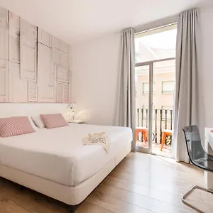Chic & Basic Tallers 2*, Barcelona Španělsko