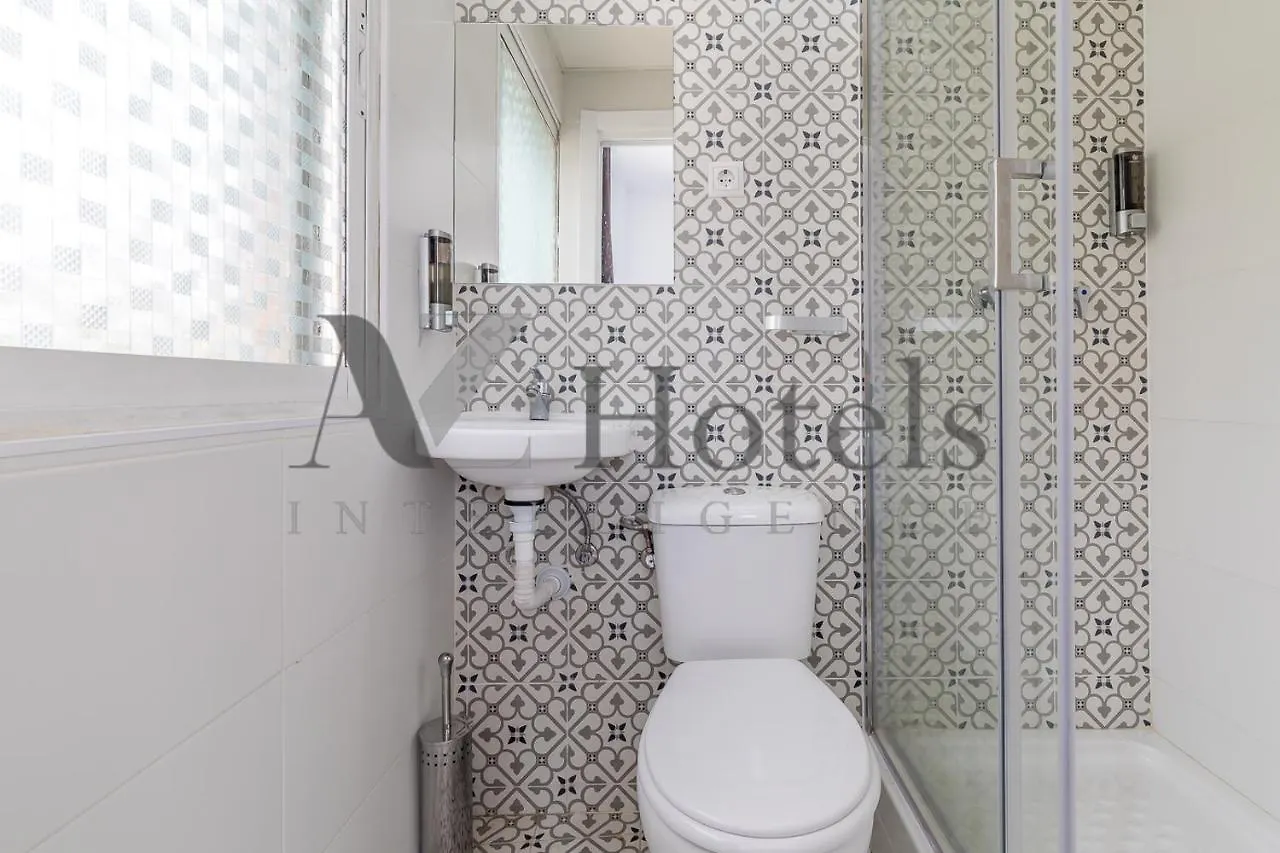 Penzion Ayz Elcano - Auto Check-In Property Màlaga