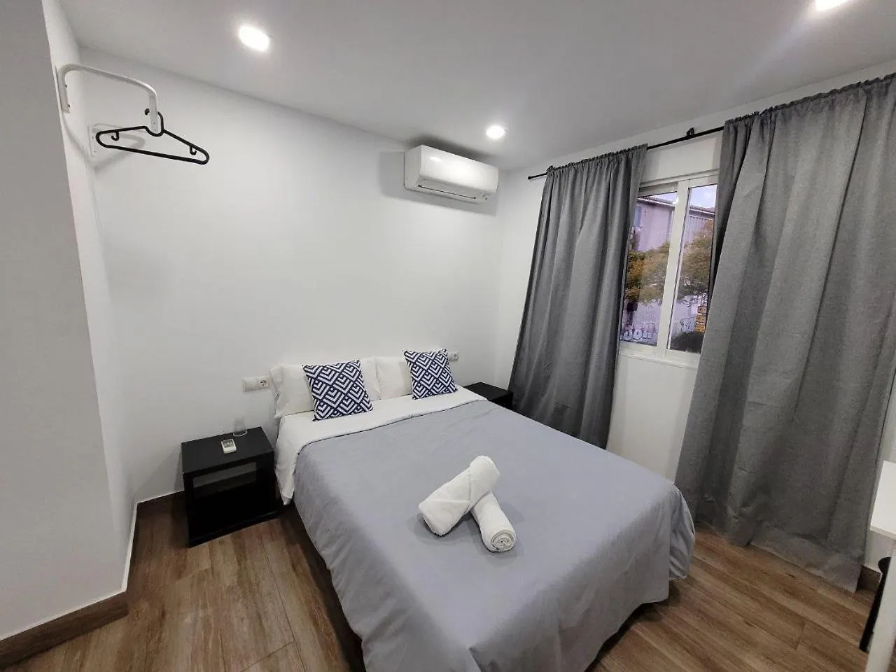 בית הארחה מאלגה Ayz Elcano - Auto Check-In Property